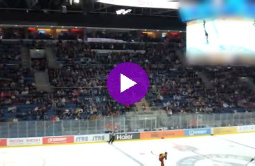 live quiz on the scoreboard cube at a hockey arena